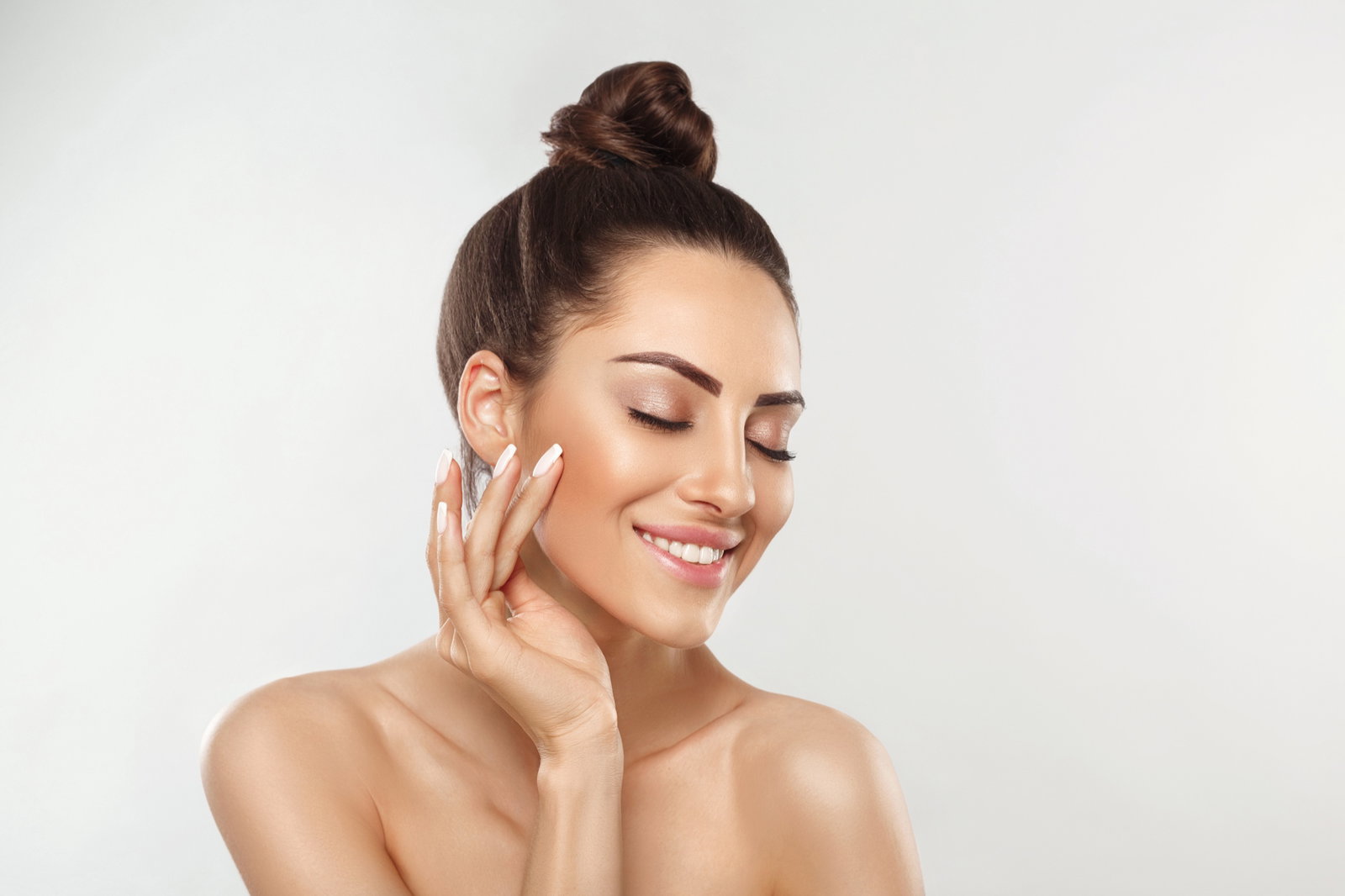 Defined jawline and neck contours